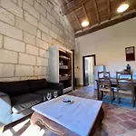 Majestic 3* Nîmes