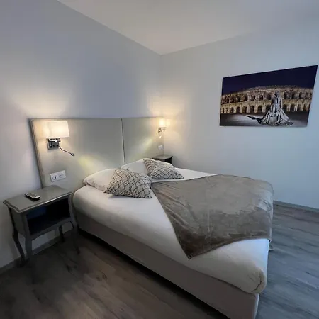 Majestic 3* Nîmes