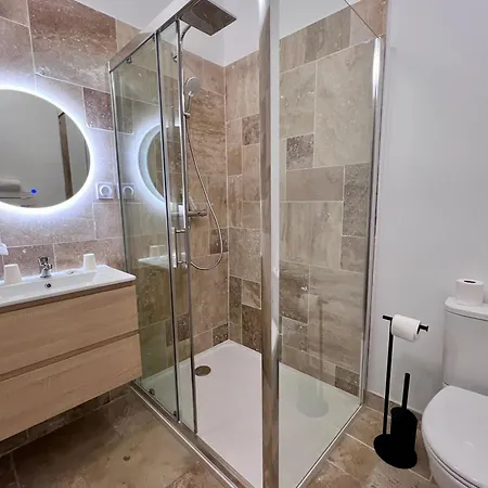 Majestic Hotel 3*