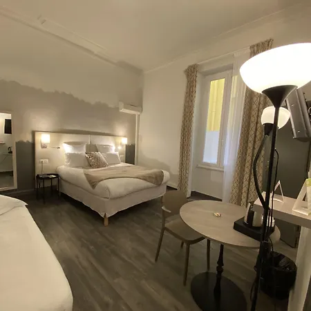 Hotel Majestic 3*