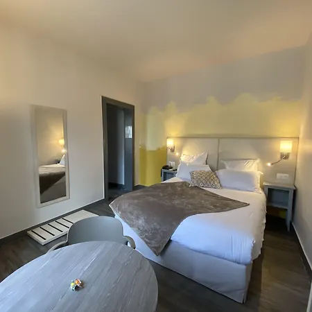 Majestic Hotel 3*