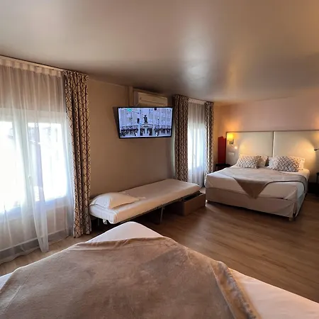 Hotel Majestic 3* Nîmes