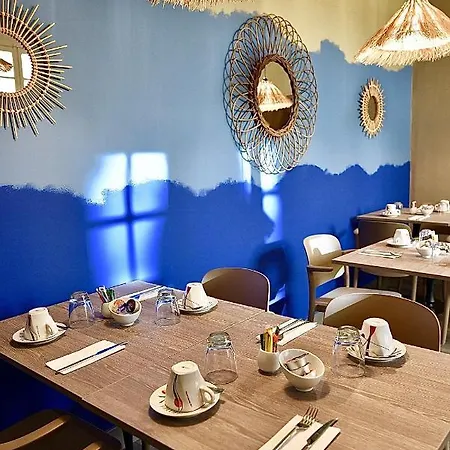 Majestic Hotel 3*