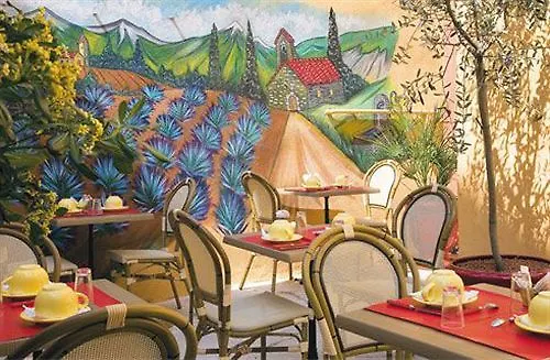 Hotel Majestic Nimes