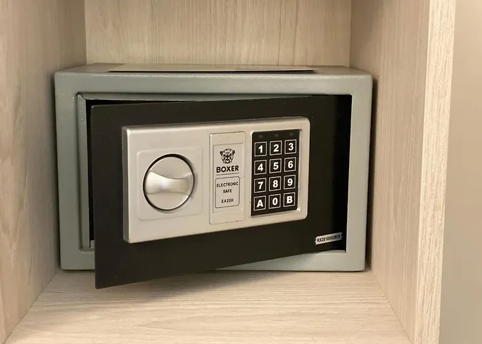 Hotel Majestic Hotel 3*